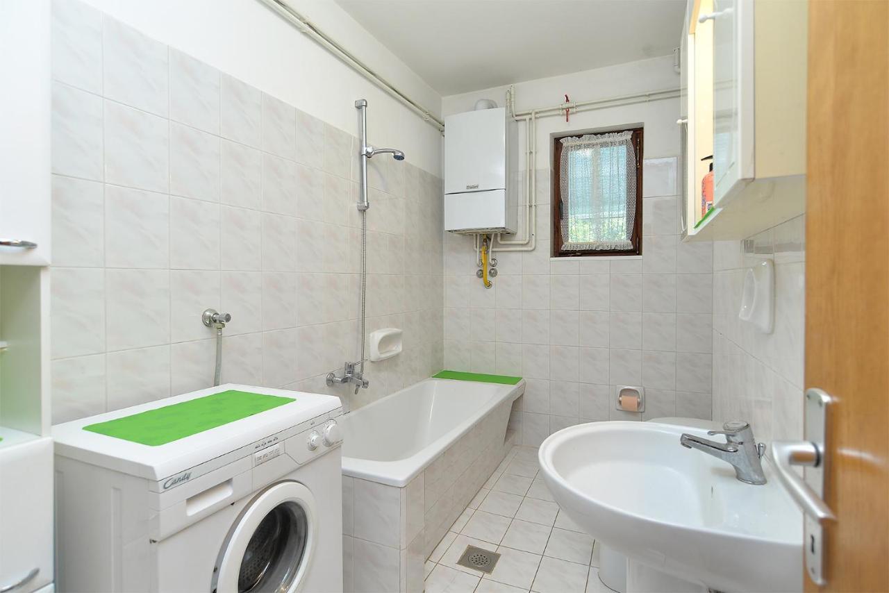 Apartments Irena 531 بولا المظهر الخارجي الصورة