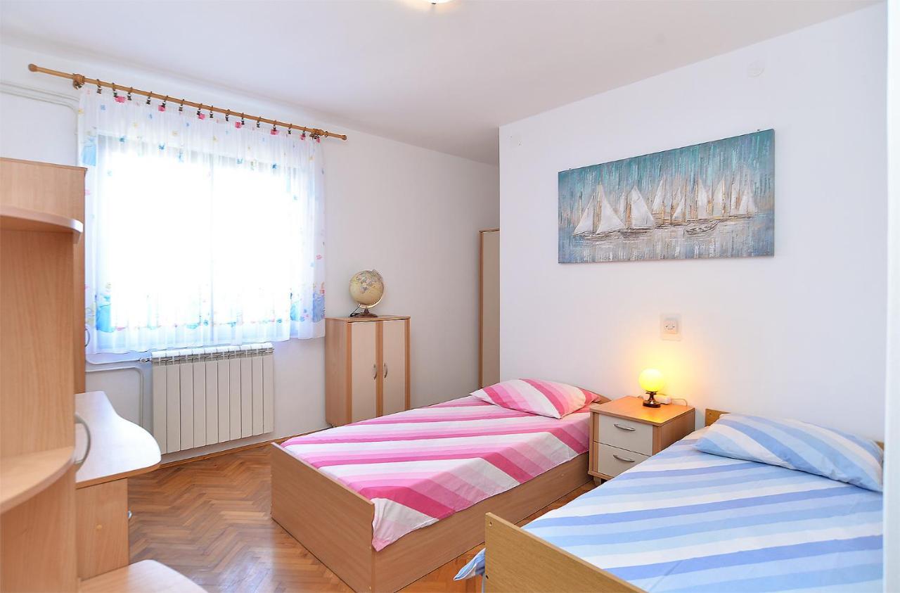 Apartments Irena 531 بولا المظهر الخارجي الصورة