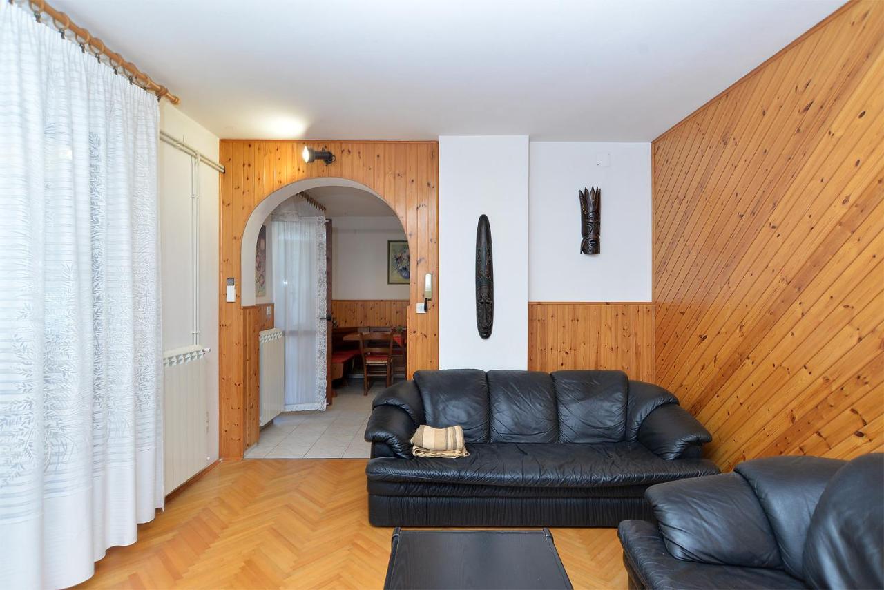 Apartments Irena 531 بولا المظهر الخارجي الصورة
