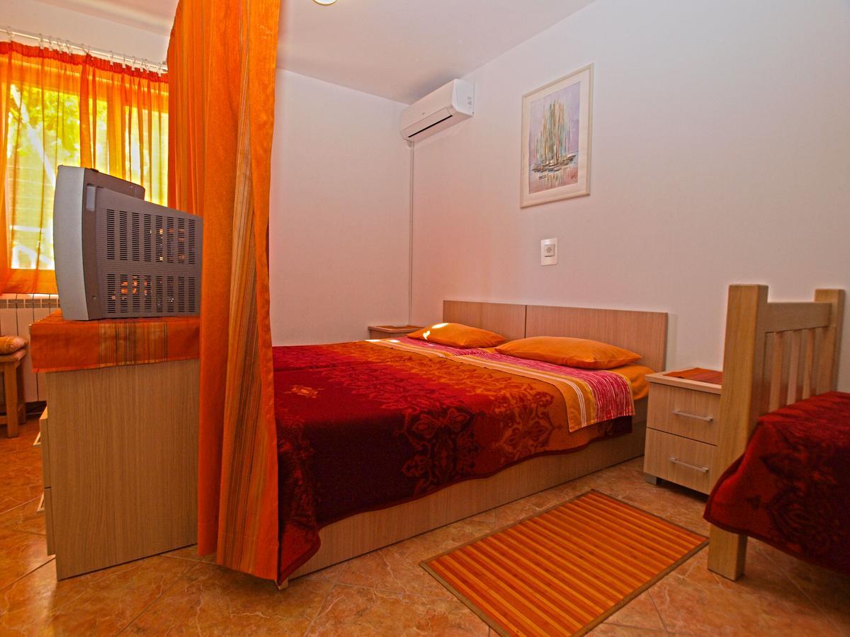 Apartments Irena 531 بولا المظهر الخارجي الصورة