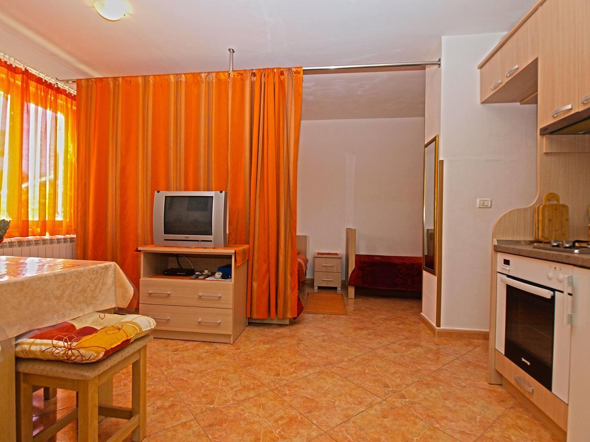 Apartments Irena 531 بولا المظهر الخارجي الصورة